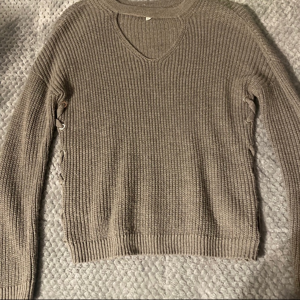 gray sweater